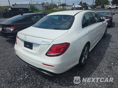 2017 Mercedes-Benz E 300 Sport 4MATIC Sedan - zdjęcie 4 z 15 - miniatura