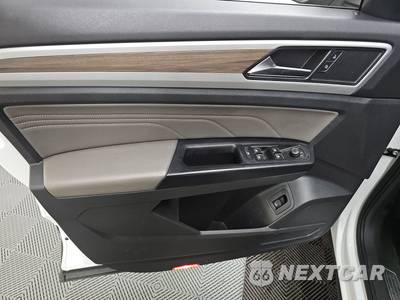2021 Volkswagen Atlas V6 SEL - zdjęcie 9 z 17 - miniatura