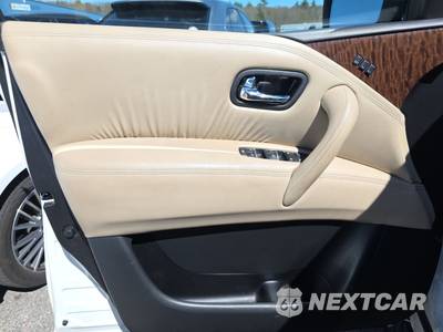 2017 Nissan Armada Platinum - zdjęcie 9 z 17 - miniatura