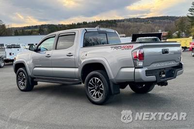 2020 Toyota Tacoma TRD Sport Crew Cab Medium Bed - zdjęcie 5 z 53 - miniatura