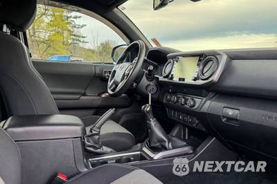 2020 Toyota Tacoma TRD Sport Crew Cab Medium Bed - zdjęcie 14 z 53 - miniatura