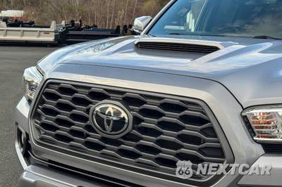 2020 Toyota Tacoma TRD Sport Crew Cab Medium Bed - zdjęcie 9 z 53 - miniatura
