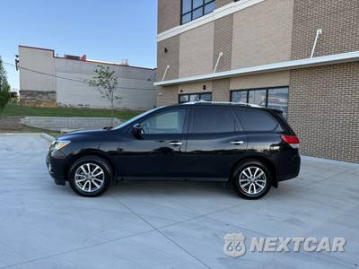 2016 Nissan Pathfinder SV - zdjęcie 2 z 20 - miniatura