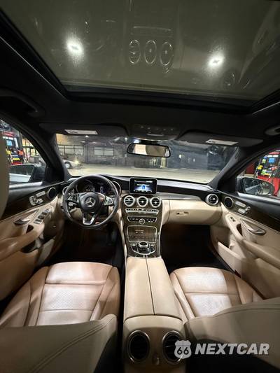 2018 Mercedes-Benz C 300 Sedan - zdjęcie 11 z 17 - miniatura