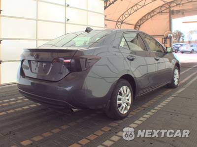 2019 Toyota Corolla SE Sedan - zdjęcie 4 z 44 - miniatura