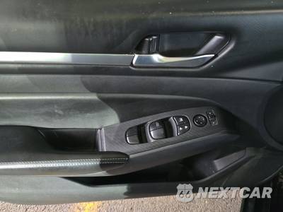 2022 Nissan Altima SV - zdjęcie 9 z 30 - miniatura