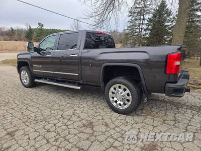 2016 GMC Sierra 2500 Denali HD Crew Cab Medium Bed 5SA - zdjęcie 5 z 15 - miniatura