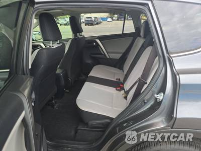 2018 Toyota RAV4 XLE - zdjęcie 13 z 18 - miniatura