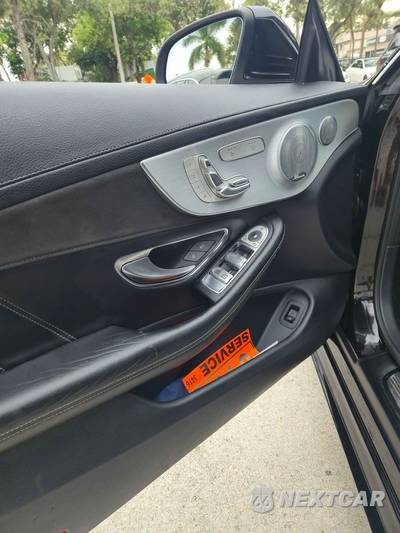 2017 Mercedes-Benz AMG C 63 Convertible - zdjęcie 10 z 15 - miniatura