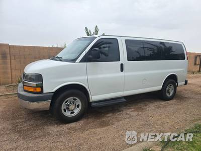 2015 Chevrolet Express 2500 Passenger Van LT 1LT 135.0" WB - zdjęcie 24 z 27 - miniatura