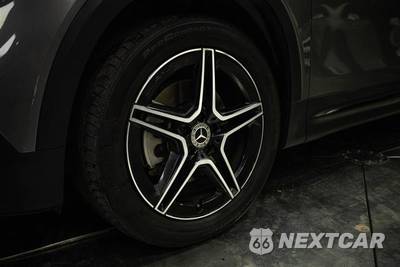 2022 Mercedes-Benz GLB 250 - zdjęcie 3 z 28 - miniatura