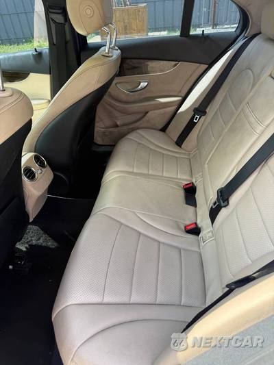 2015 Mercedes-Benz C 300 4MATIC Sedan - zdjęcie 3 z 6 - miniatura