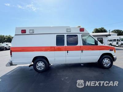 1999 Ford Super Duty E-350 Recreational Van 138.0" WB - zdjęcie 4 z 23 - miniatura