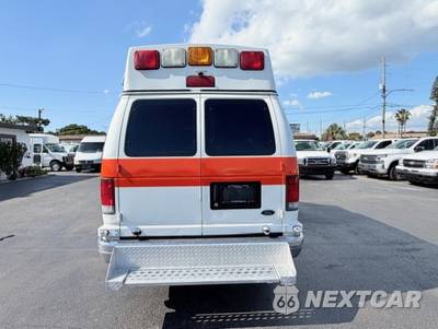 1999 Ford Super Duty E-350 Recreational Van 138.0" WB - zdjęcie 6 z 23 - miniatura
