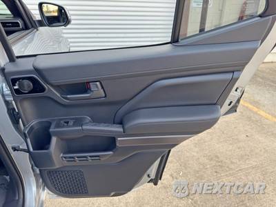 2026 Toyota 4Runner TRD Sport Premium - zdjęcie 46 z 48 - miniatura