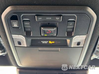 2026 Toyota 4Runner TRD Sport Premium - zdjęcie 35 z 48 - miniatura