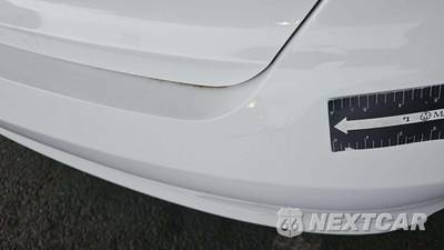 2015 Hyundai Sonata SE - zdjęcie 18 z 31 - miniatura