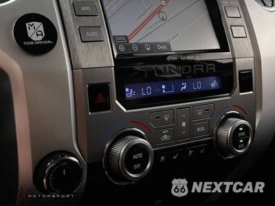 2018 Toyota Tundra Platinum Crew Cab Short Bed - zdjęcie 50 z 51 - miniatura