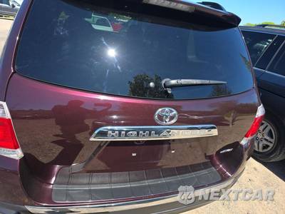 2013 Toyota Highlander Plus - zdjęcie 5 z 21 - miniatura