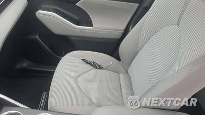 2022 Toyota Highlander Hybrid LE - zdjęcie 14 z 14 - miniatura