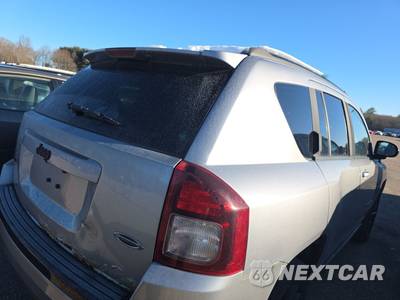 2015 Jeep Compass Altitude Edition - zdjęcie 6 z 17 - miniatura