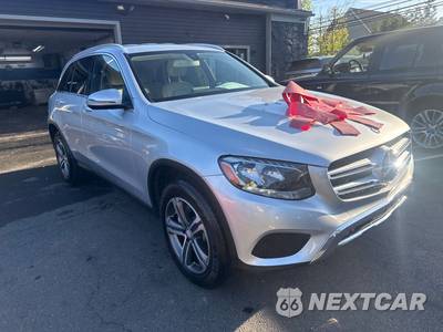 2016 Mercedes-Benz GLC 300 - zdjęcie 3 z 14 - miniatura