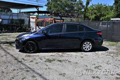 2024 Toyota Corolla LE Sedan - zdjęcie 6 z 17 - miniatura