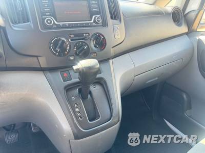 2018 Nissan NV200 Compact Cargo SV 115.2" WB - zdjęcie 10 z 17 - miniatura