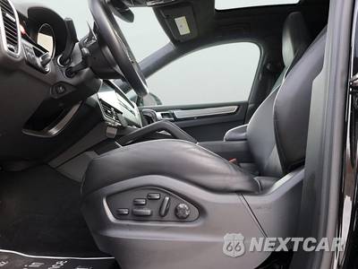 2023 Porsche Cayenne Turbo S E-Hybrid Coupe - zdjęcie 36 z 39 - miniatura