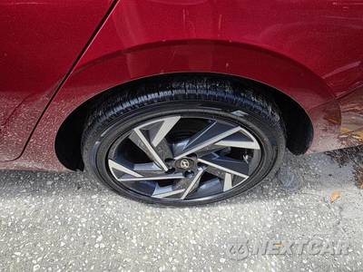 2025 Hyundai Elantra SEL Convenience - zdjęcie 3 z 17 - miniatura