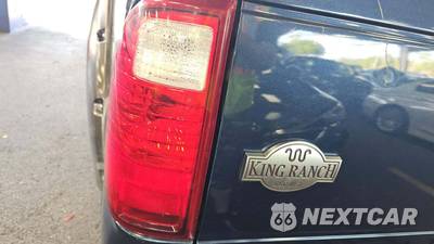 2016 Ford Super Duty F-250 King Ranch Crew Cab Medium Bed - zdjęcie 5 z 11 - miniatura