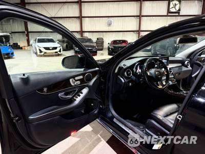 2018 Mercedes-Benz C 300 Sedan - zdjęcie 12 z 33 - miniatura