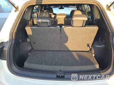 2023 Volkswagen Tiguan SE R-Line Black - zdjęcie 17 z 20 - miniatura