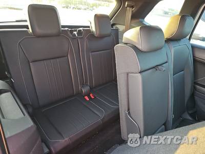 2023 Volkswagen Tiguan SE R-Line Black - zdjęcie 14 z 20 - miniatura
