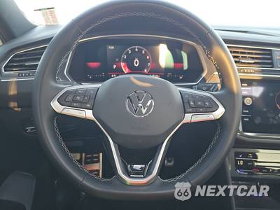 2023 Volkswagen Tiguan SE R-Line Black - zdjęcie 10 z 20 - miniatura