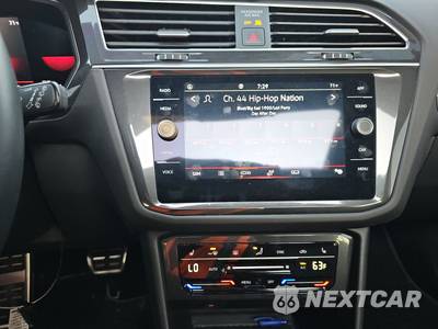 2023 Volkswagen Tiguan SE R-Line Black - zdjęcie 11 z 20 - miniatura