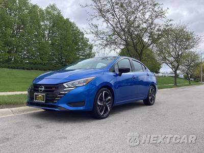 2023 Nissan Versa SR - zdjęcie 1 z 28 - miniatura