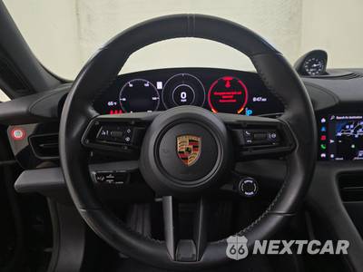 2023 Porsche Taycan - zdjęcie 10 z 21 - miniatura