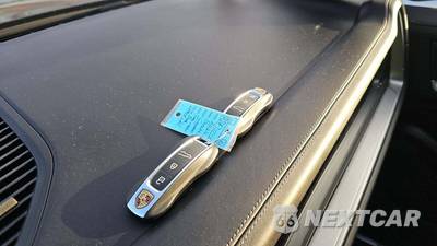 2024 Porsche Cayenne Turbo E-Hybrid Coupe - zdjęcie 17 z 19 - miniatura