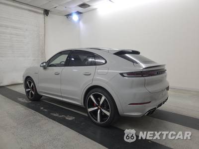 2024 Porsche Cayenne Turbo E-Hybrid Coupe - zdjęcie 6 z 21 - miniatura