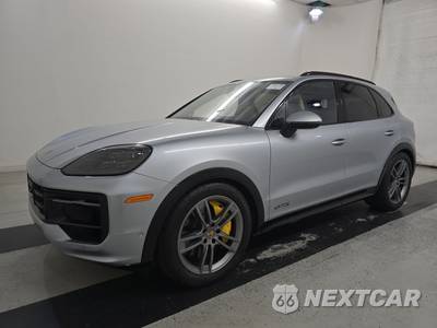 2025 Porsche Cayenne GTS - zdjęcie 1 z 23 - miniatura