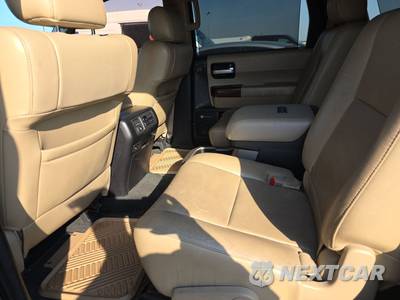 2013 Toyota Sequoia Platinum - zdjęcie 13 z 18 - miniatura