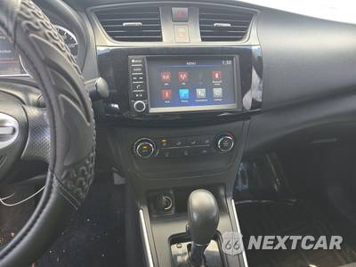 2019 Nissan Sentra S - zdjęcie 11 z 34 - miniatura