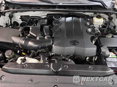 2014 Toyota 4Runner SR5 - zdjęcie 11 z 23 - miniatura