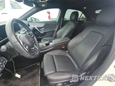 2022 Mercedes-Benz A 220 - zdjęcie 7 z 18 - miniatura