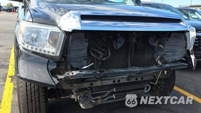 2014 Toyota Tundra SR5 Crew Cab Short Bed - zdjęcie 2 z 34 - miniatura
