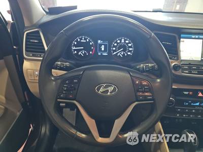 2017 Hyundai Tucson Limited - zdjęcie 10 z 17 - miniatura