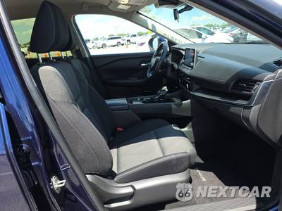 2024 Nissan Rogue SV - zdjęcie 14 z 26 - miniatura