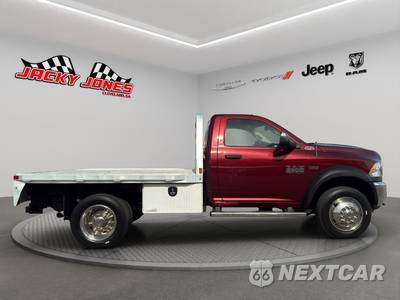 2018 Ram 5500 Cab Chassis SLT Regular Cab DRW - zdjęcie 9 z 20 - miniatura