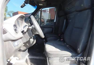 2022 Mercedes-Benz Sprinter 2500 Cargo Van Standard Roof 144.0" WB - zdjęcie 9 z 10 - miniatura